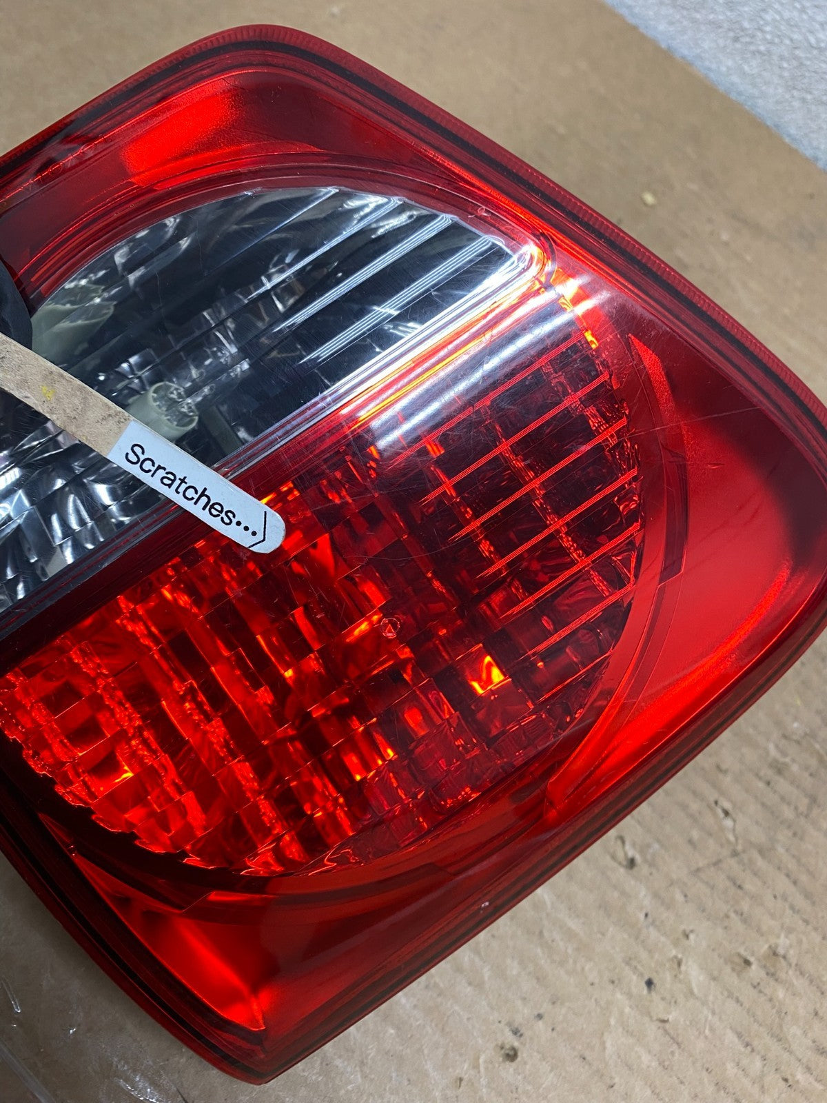 2008 to 2017 Toyota Sequoia Right Passenger RH Inner Tail Light Oem Z2619 DG3