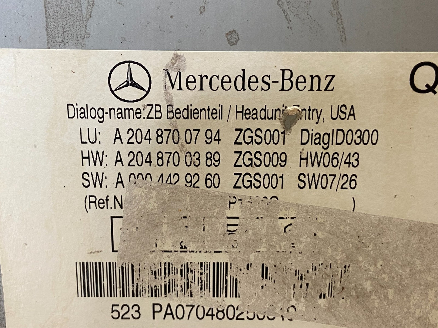 2008-2011 Mercedes W204 C300 C350 Navi Command Radio DVD CD Audio ae4606 DG6