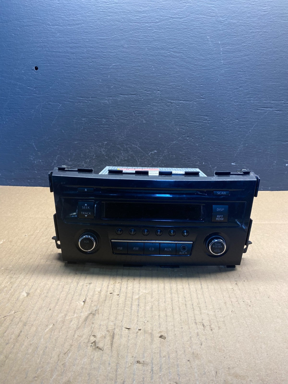 2013 to 2015 Nissan Altima Radio Cd Mp3 Player AUX Port 281853ta0g ac2485 DG0