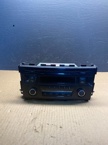 2013 to 2015 Nissan Altima Radio Cd Mp3 Player AUX Port 281853ta0g ac2485 DG0