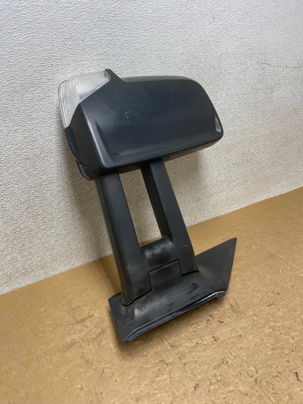 2007 to 2017 Freigtliner Sprinter Right Passenger View Door Mirror V5907 DG2