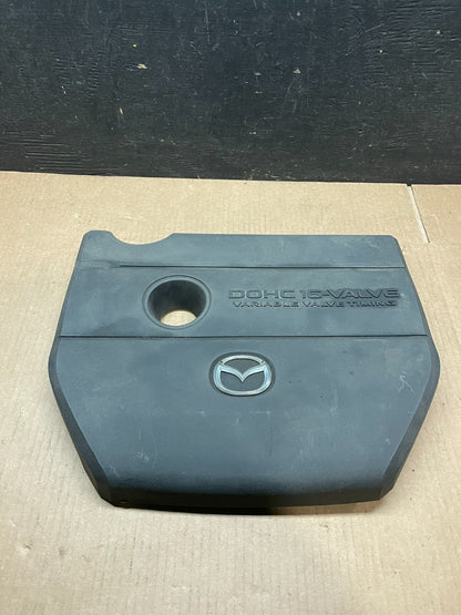 2004 to 2009 Mazda 3 DOHC 16 VALVE Engine Shield Top Cover J7374 PS0