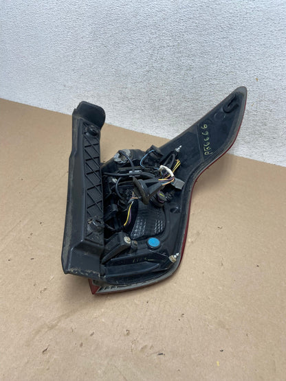 2011 2012 2013 2014 2015 Ford Explorer Left Driver LH Side Tail light AG6666 LK5