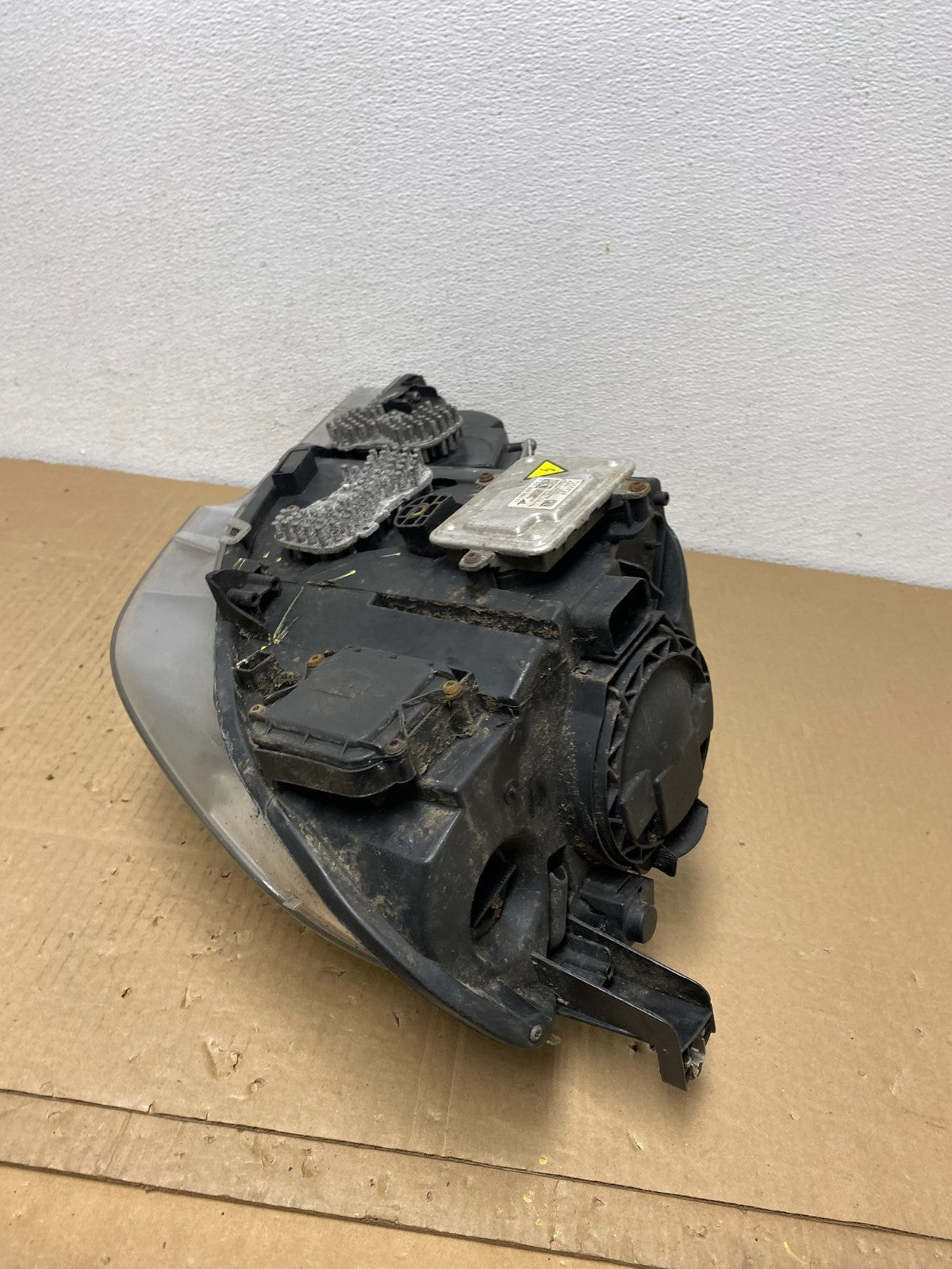 2011 to 2013 BMW X5 Right Passenger RH Side Headlight Xenon HID OEM AC3836 DW9