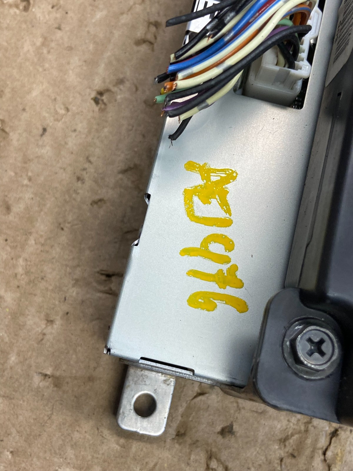 2008 to 2012 Nissan Armada QX56 Display Screen Information AE1976 DG6