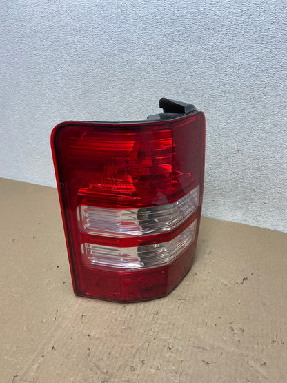 2008 to 2012 Jeep Liberty Left Driver Side Lh Tail Light AG6985 LK2