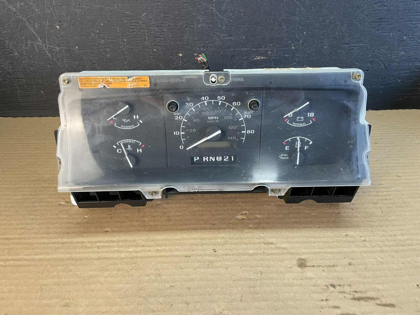 1992 to 1996 Ford F150 F-Series Bronco Speedometer Cluster Gauge AF3454 DW0