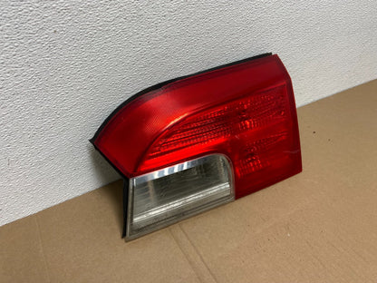 2010 - 2017 GMC Terrain Tail Light Inner Right Passenger Rh Oem AB6782 DW2