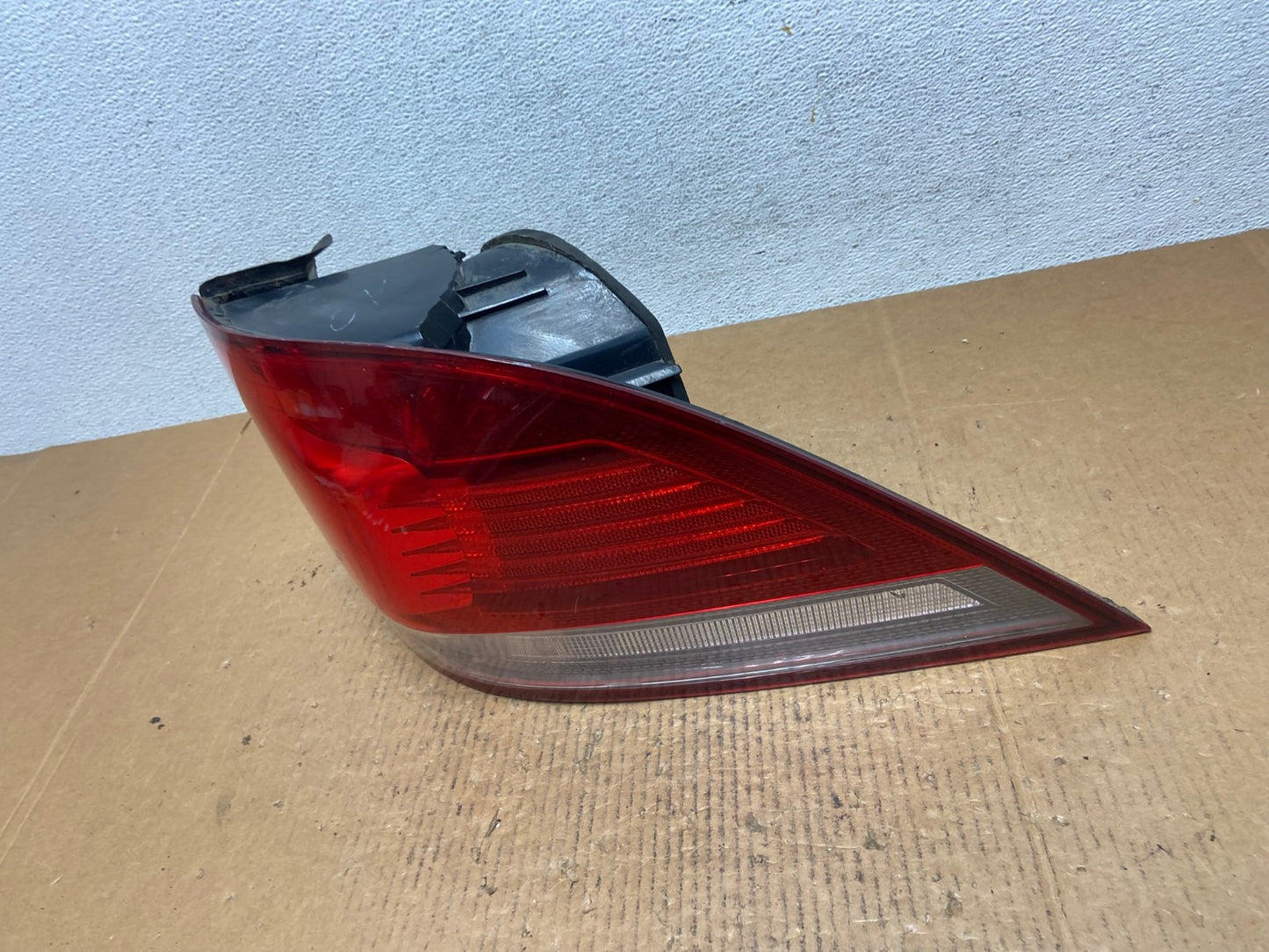 2010-2014 Volkswagen Golf MK6 Wagon Right Passenger Tail Light AE1149 LK1