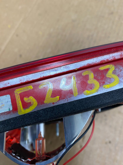 2009 - 2012 Bmw 7-Series F01 F02 750i Left Driver Inner Tail Light G2433 KC6