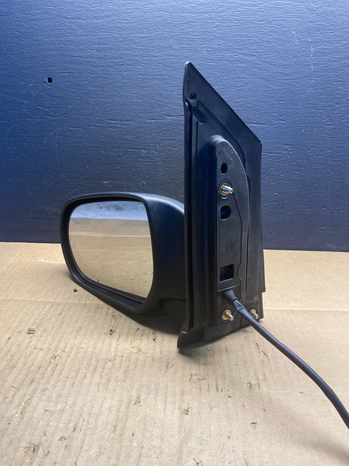 2000 - 2006 Mazda MPV Left Driver LH Side View Door Mirror ab7486 DG10