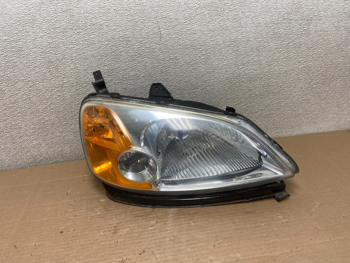 2001 - 2003 Honda Civic Coupe Headlight Halogen Right Passenger Rh AA8751 DW0