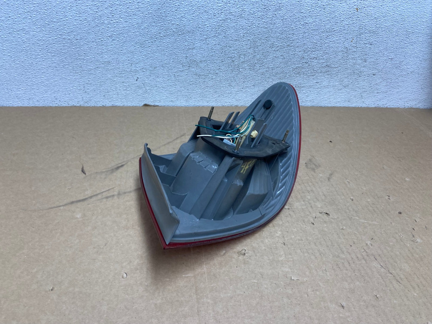 2005 to 2008 Toyota Corolla Left Driver Lh Side Tail Light AF9975 LK4