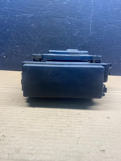 2009 Jeep Grand Cherokee Fuse Box Relay Panel 04692215aa AE4752 DW5