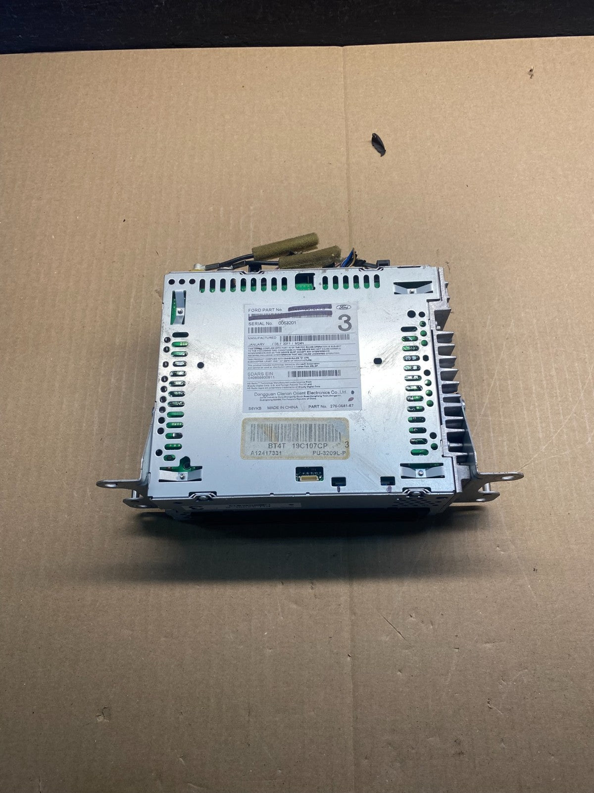 2011 to 2014 Lincoln Mkx Edge Audio Radio Receiver AM-FM MP3 CD Player AC8984 DG4