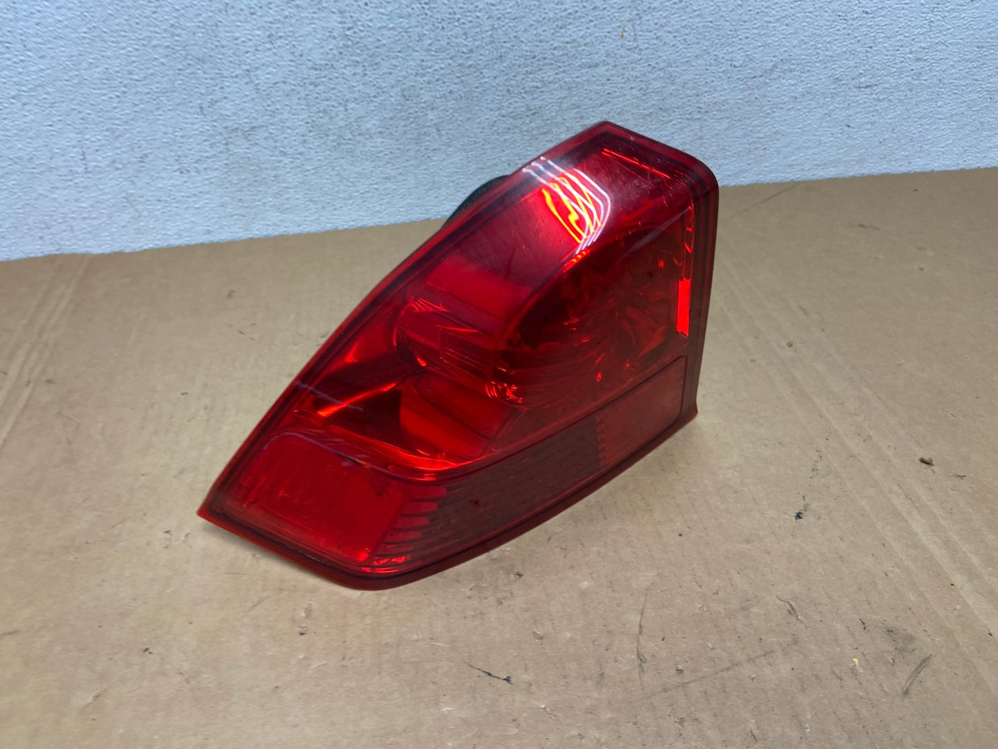 2003 2004 2005 Honda Civic Sedan Left Driver LH Side Tail Light AD2733 LK2