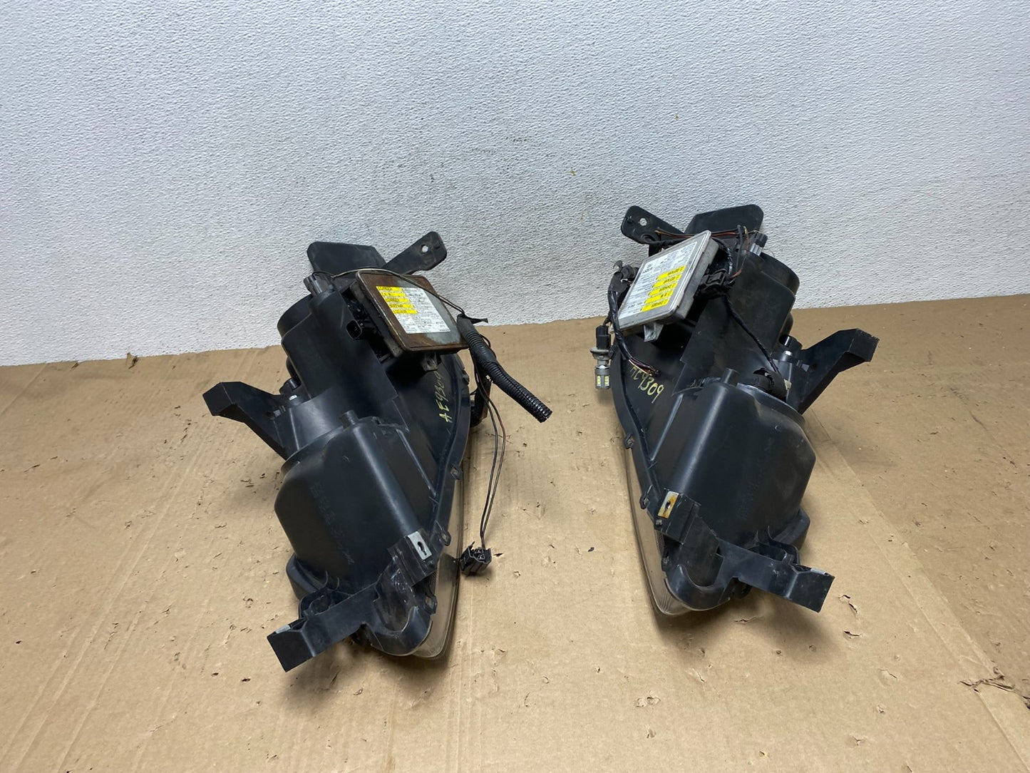 2004-2008 Acura TL Headlight Left+Right Set Black LED Headlights AE9309 DG9