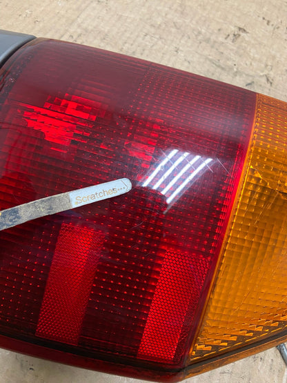 2002-2009 GMC Envoy Right Passenger RH Side Tail Light AI8023 LK3