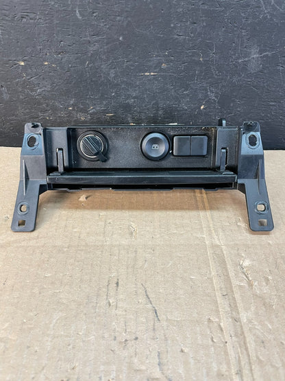 2010 to 2012 Ford Taurus Front Center Console Dashboard Center Storage AC4912 DG0