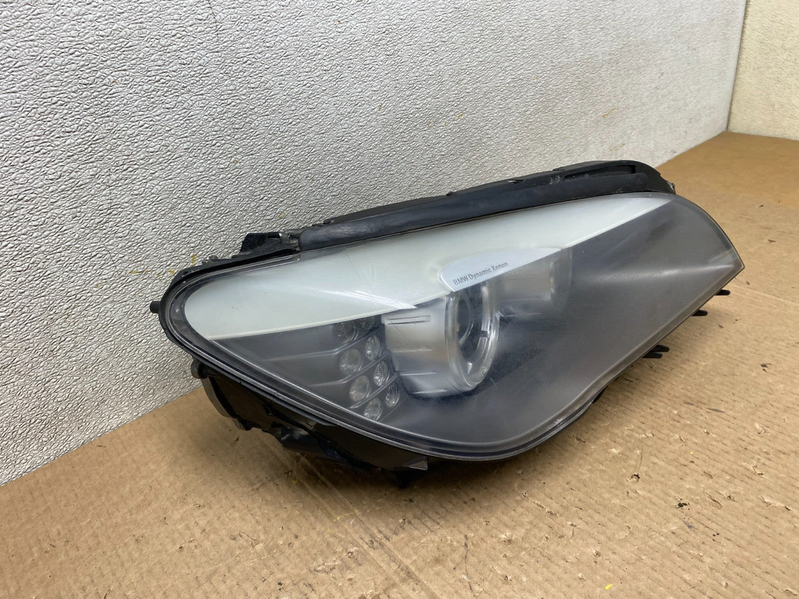 2009-2012 BMW 7-Series 740i 750i Right Passenger Xenon HID Headlight OEM W51872