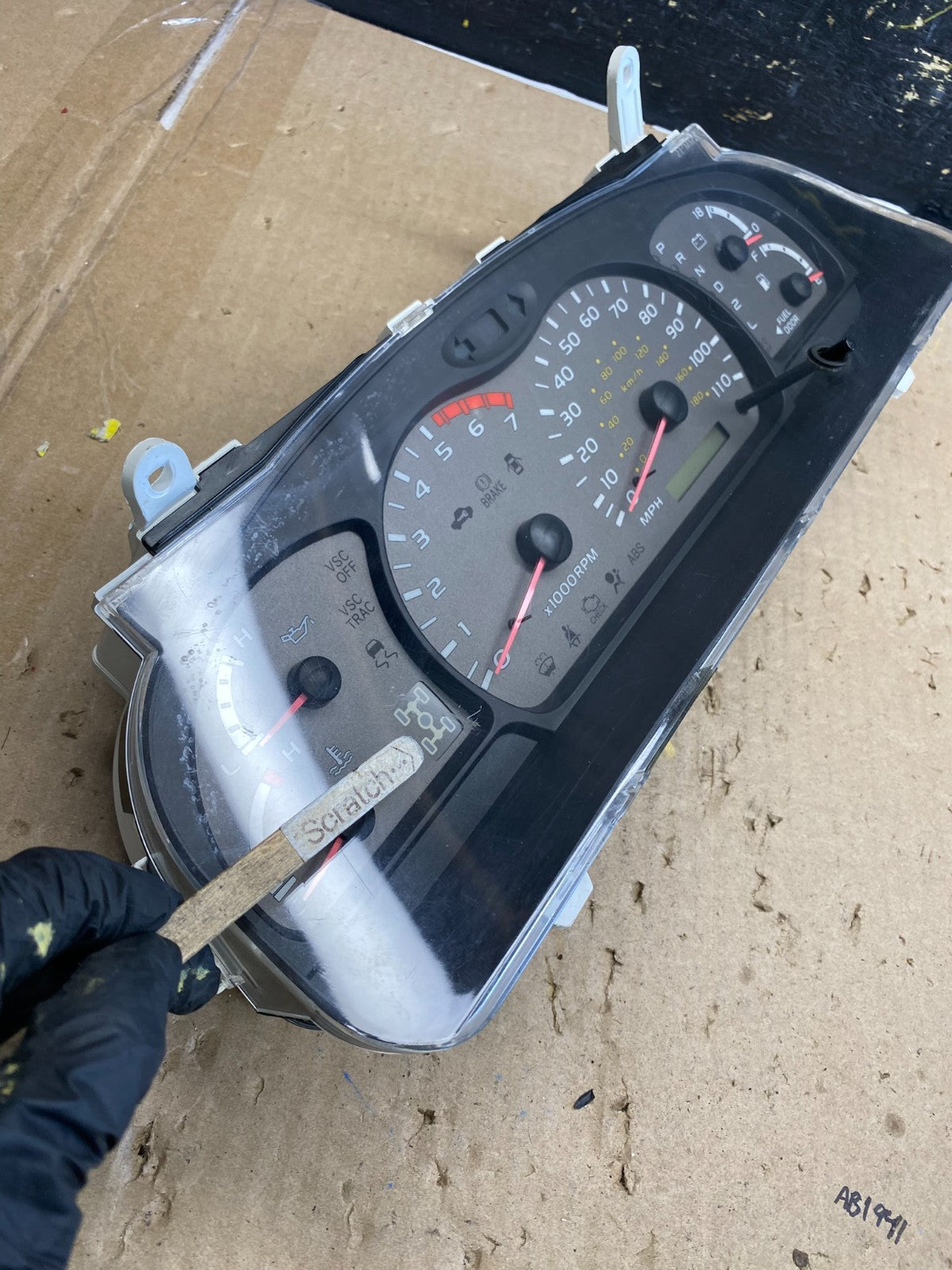 2001 to 2004 Toyota Sequoia Speedometer Insrument Gauge Cluster AB2179 DG1