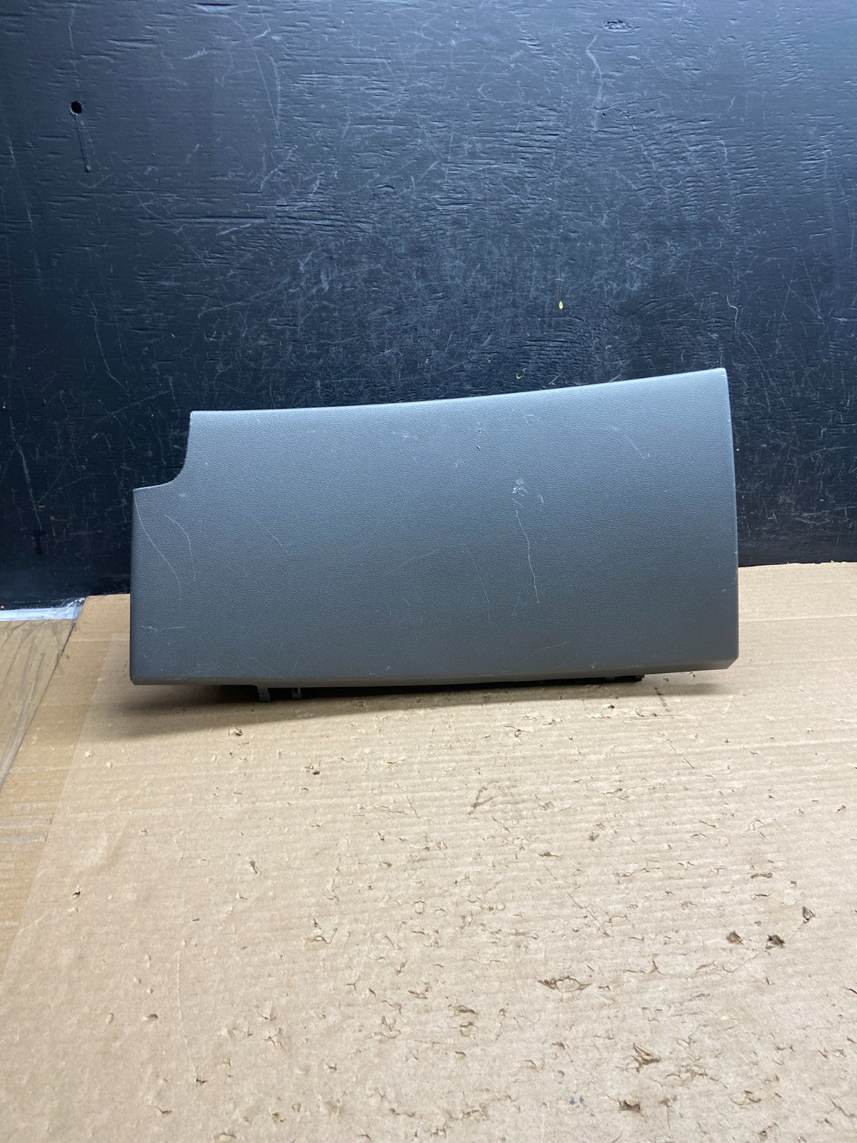 2011 to 2013 Hyundai Elantra Right Passenger Side Glove Box AG8501 DG0
