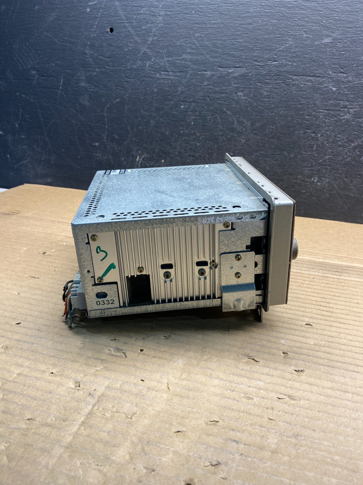 2002 - 2004 Lincoln Navigator Radio Stereo CD Player ae2555 DG2