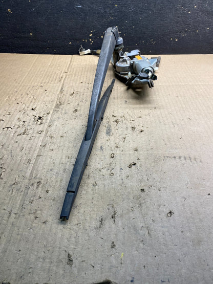 2010 to 2013 Honda Insight Rear Wiper Motor AB03952