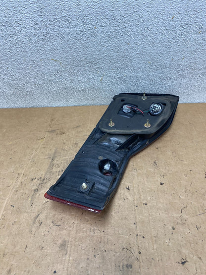 1998 to 2000 Honda Accord Right Passenger Side Inner Tail Light T2328 DW6
