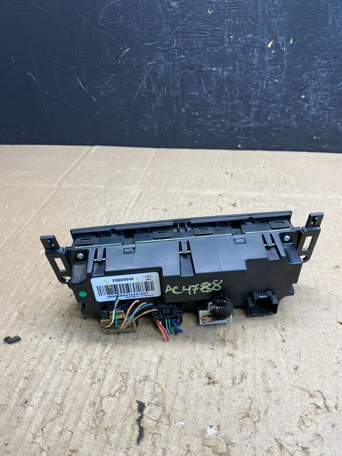 2007 to 2011 Cadillac Escalade AC Heater Climate Control Panel Oem AC4788 DG4