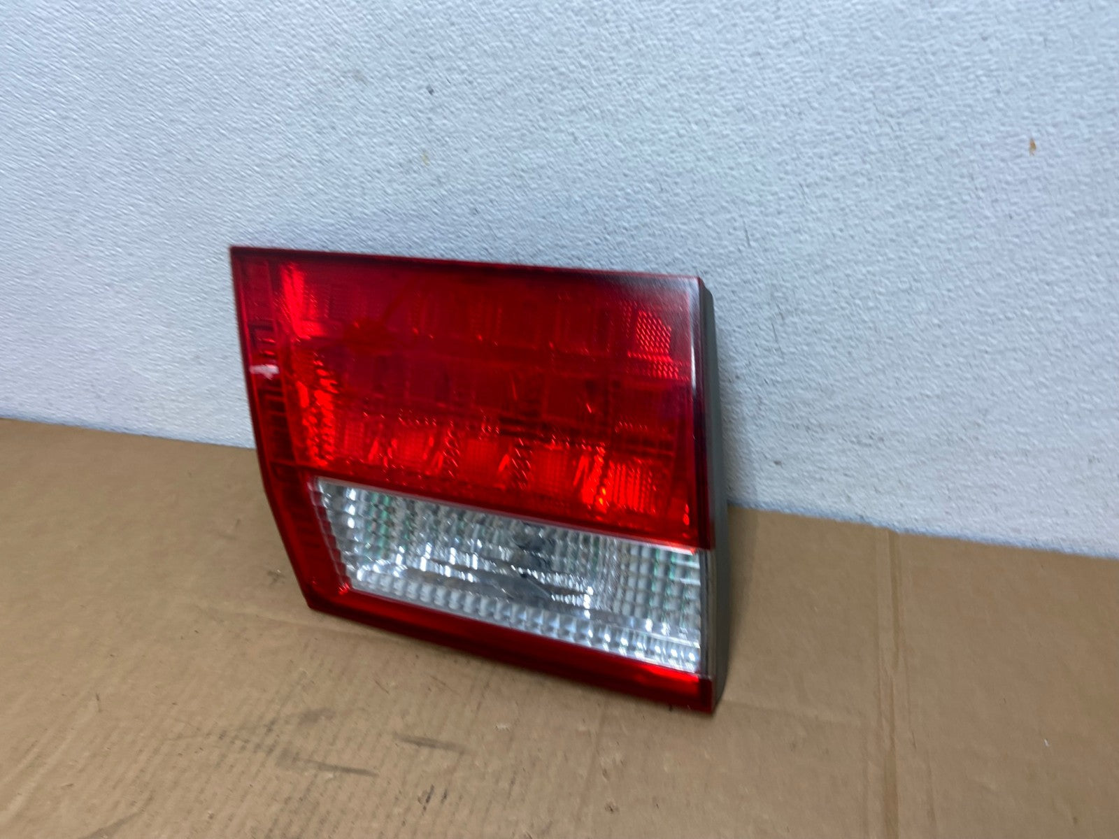 2005 2006 2007 Honda Odyssey Inner Left Driver Lh Tail Light AC7545 LK1
