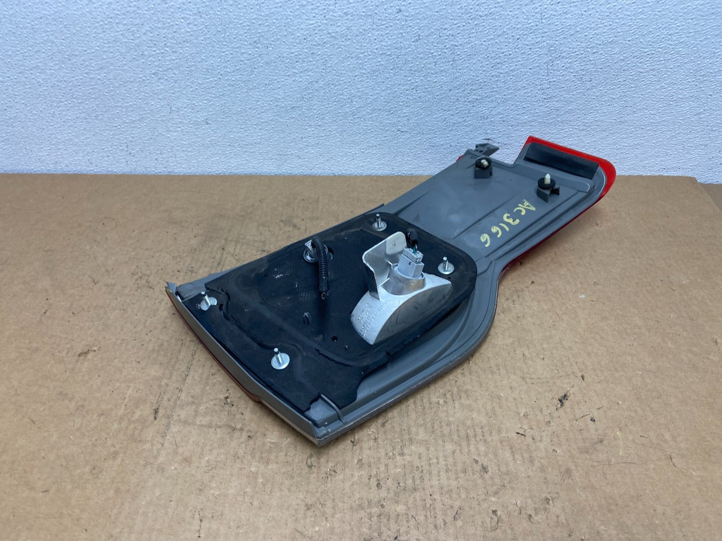 2008 2009 2010 Honda Odyssey Tail Light Inner Right Passenger Rh AC3166 DW5