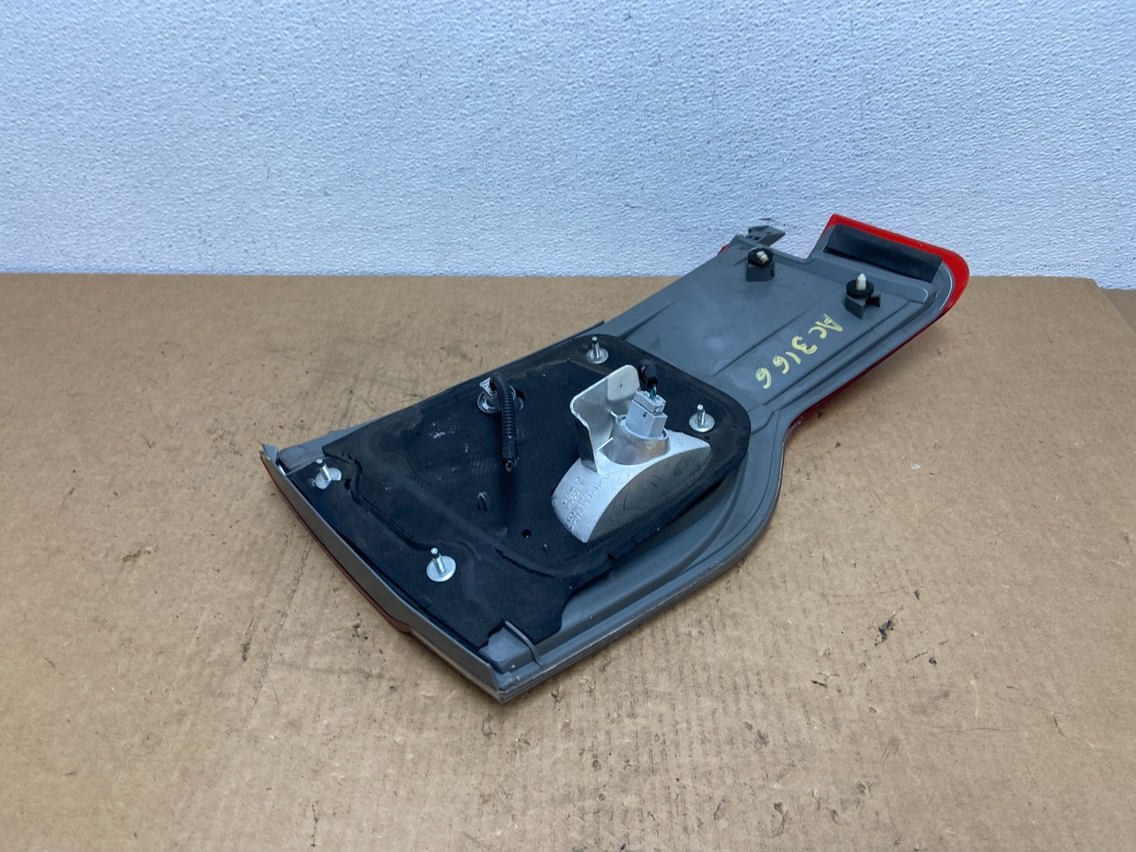 2008 2009 2010 Honda Odyssey Tail Light Inner Right Passenger Rh AC3166 DW5