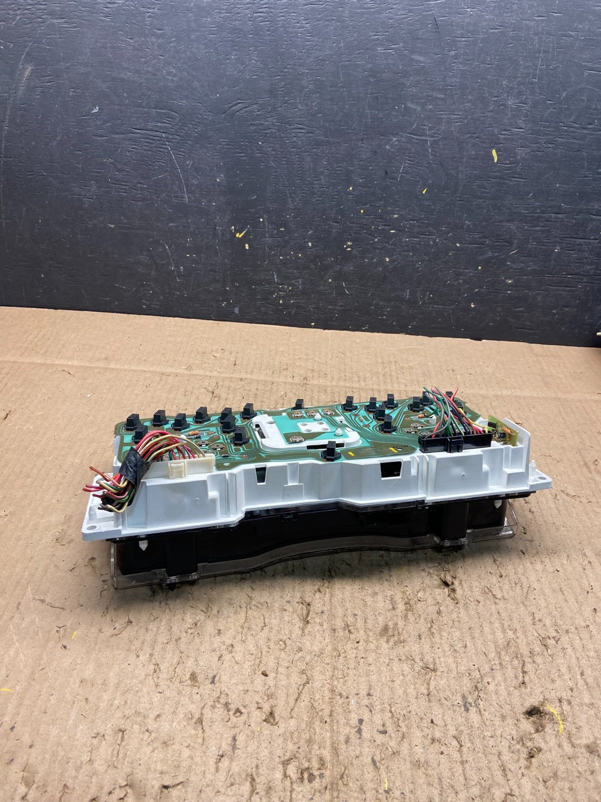1998 to 2005 Mercury Marquis Speedometer Cluster Gauge q1109 DG5