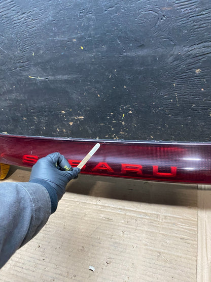 1995 to 1996 Subaru Legacy Wagon Trunk Mounted Center Tail Light Panel V3377 DG6