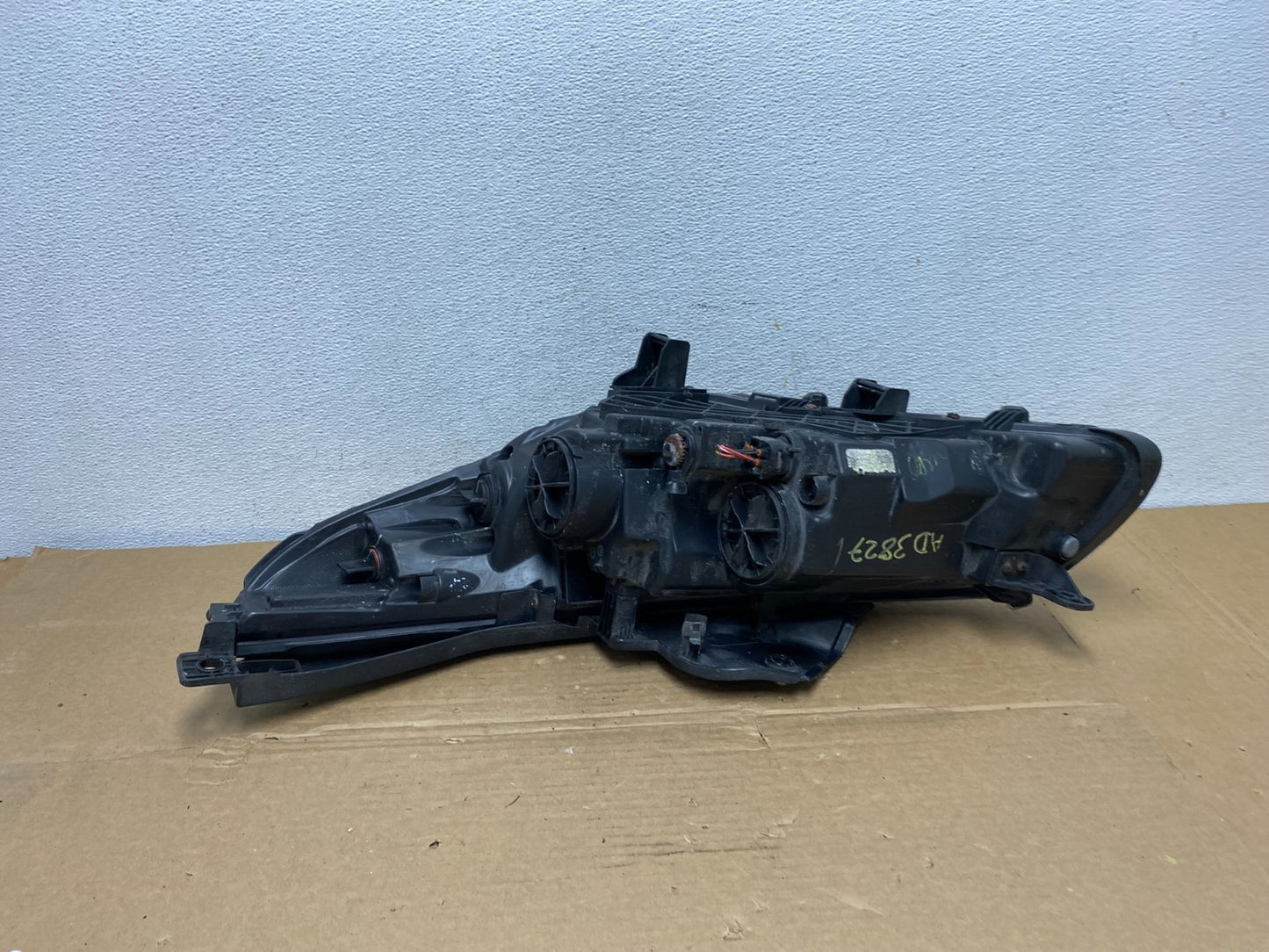 2015-2017 Hyundai Sonata Right Passenger RH Side Halogen Headlight AD3827 DW5