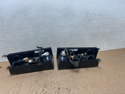 1996-2002 GMC Savana Express 1500 Van Left+Right Set Black Tail Lights Y4987 DG7