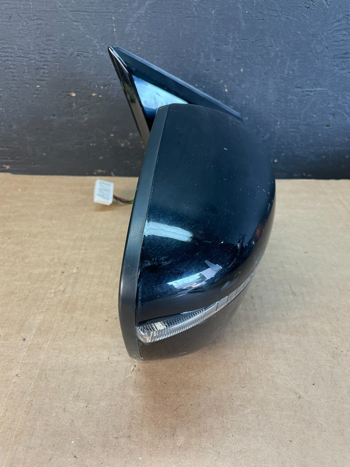 2017 to 2023 Nissan Murano Right Passenger View Door Mirror AE8309 DW10