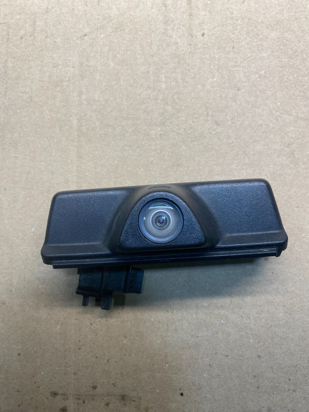 2011 to 2014 Ford Explorer Rear Tailgate Gate Trim Bracket With Camera AC2385 DG0