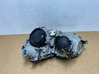 2005 to 2007 Mercedes-Benz C-Class Right Passenger Side Headlight AE3001 DW4