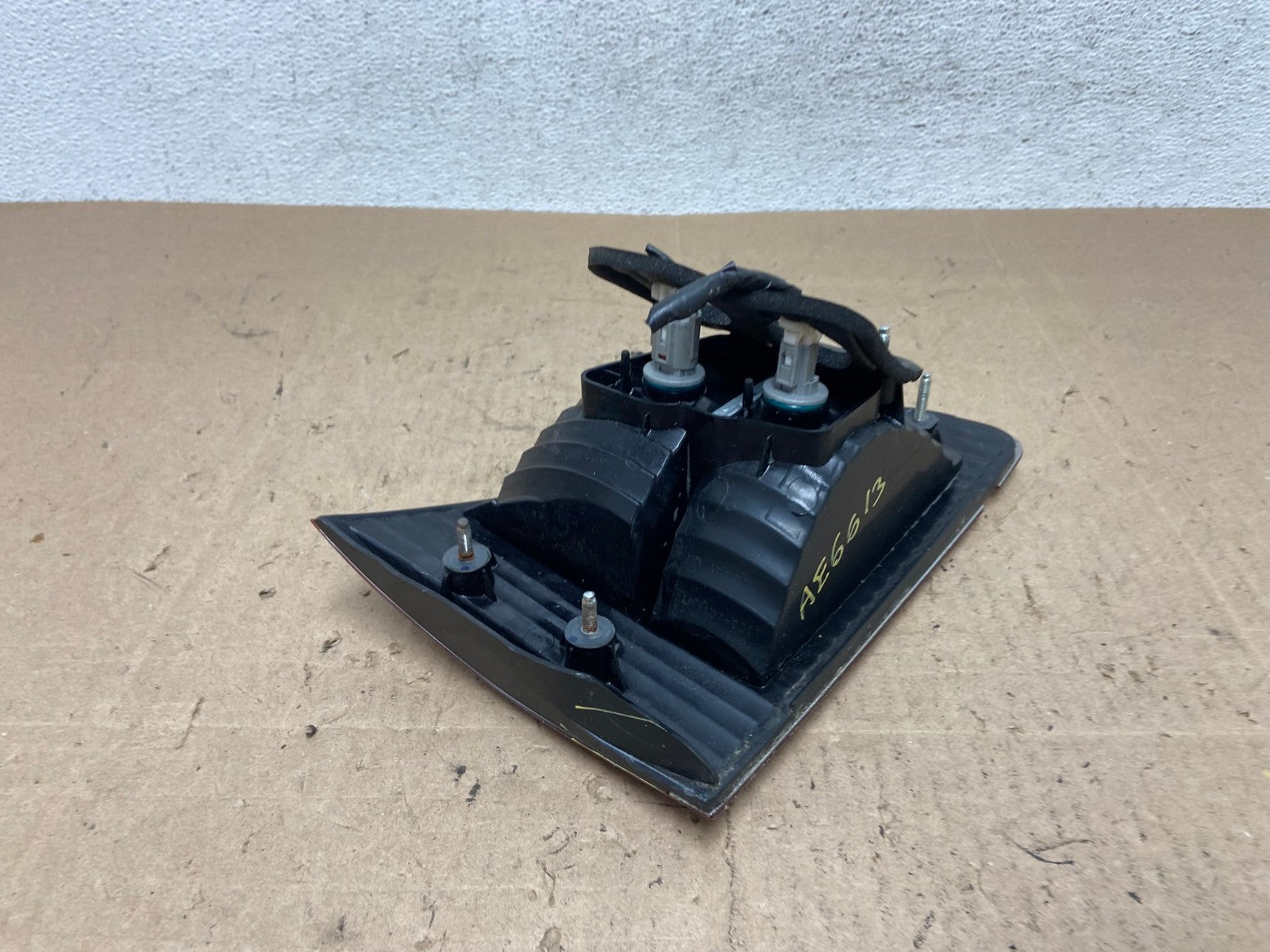 2008 to 2014 Subaru Tribeca Right Passenger RH Tail Light Inner AE6613 LK5