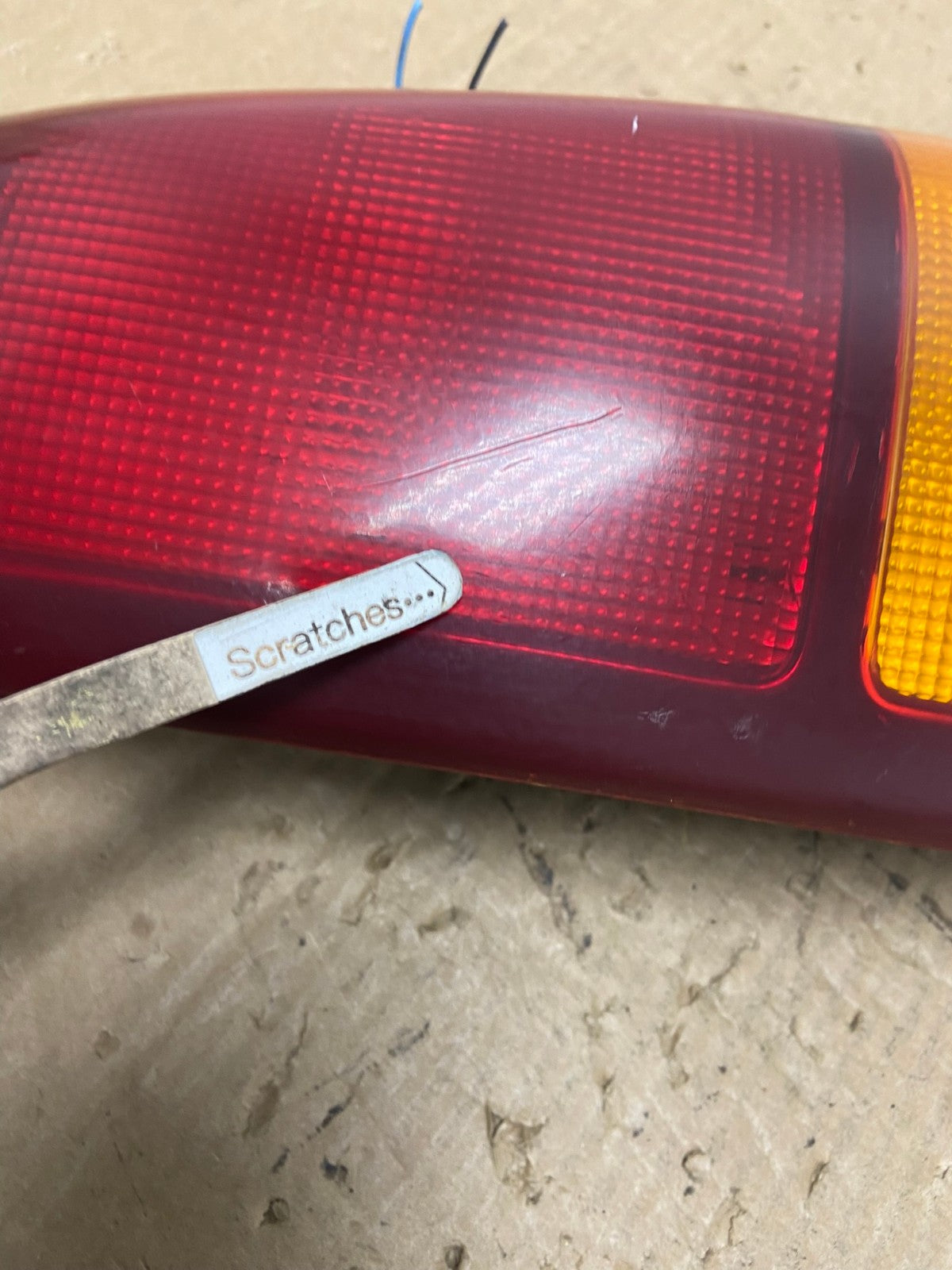 1999-2002 Chevrolet Silverado 1500 Right Passenger Side Tail Light AG1192 LK3