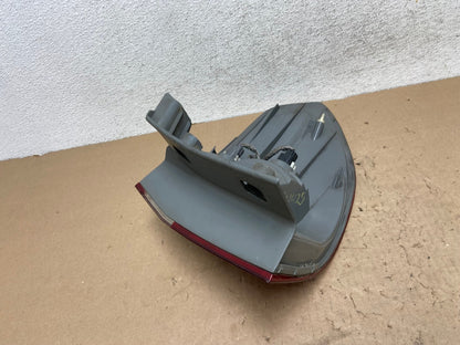 2005 2006 2007 Honda Odyssey Left Driver LH Side Tail Light AG4425 LK5