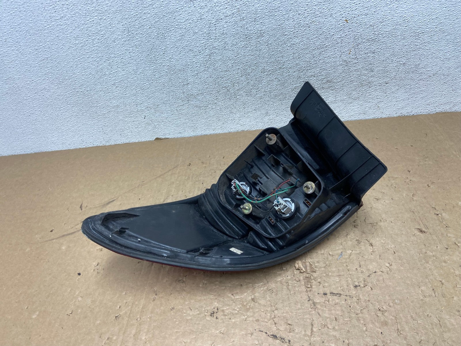 1998 to 2000 Honda Accord Sedan Tail light Left Driver LH Side AG1404 LK8