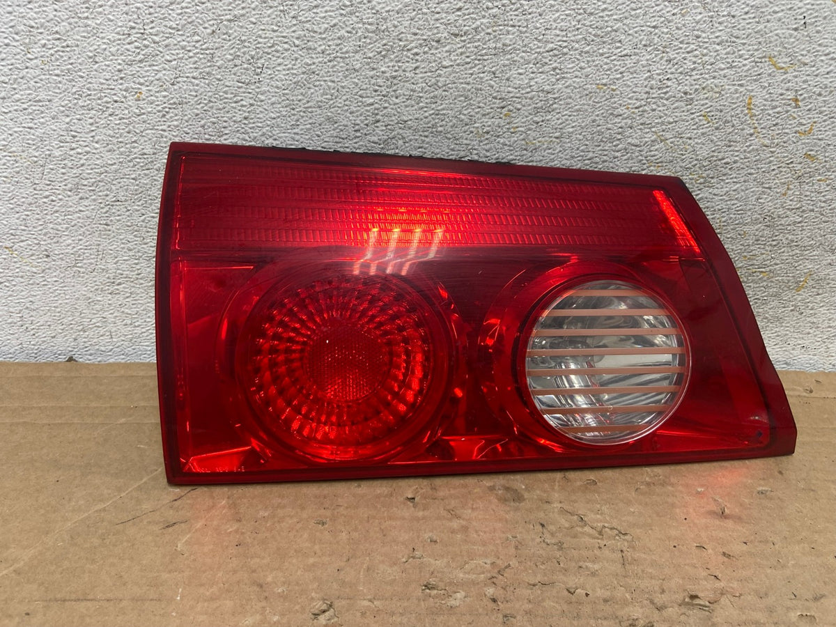 2006 - 2010 Toyota Sienna Left Driver Lh Side Inner Tail Light AH9183 LK0