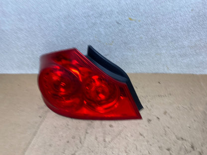 2007 to 2013 Infiniti G35 G37 Sedan Left Driver LH Side Tail Light Oem W9366 DW1