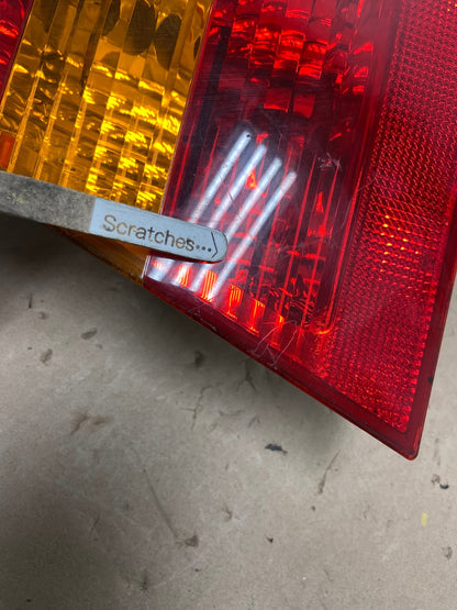 2002 - 2005 BMW 3 E46 Series Right Passenger RH Side Tail Light AG6761 LK3