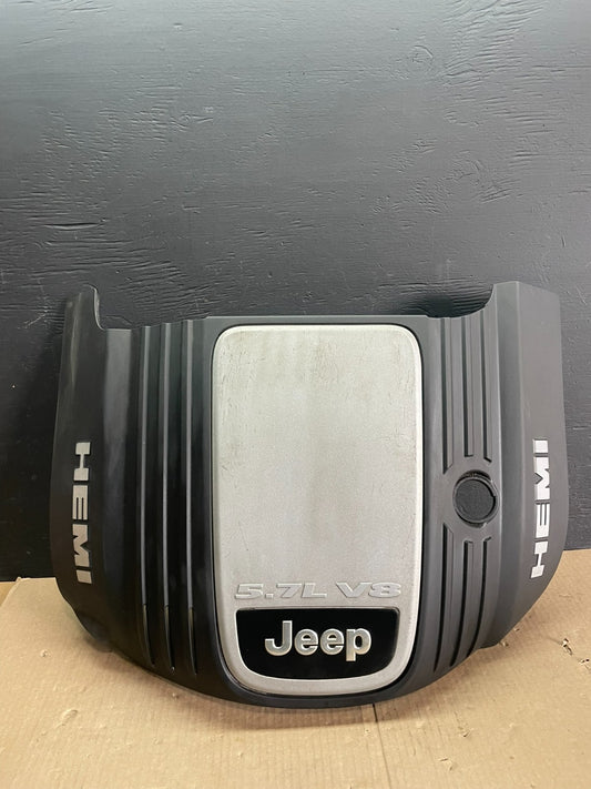 2005 to 2010 Jeep Grand Cherokee 5.7L Hemi Engine Cover Plastic Shield ab7843 DG0