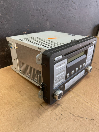 2009 to 2017 Volkswagen Tiguan Radio AM/FM CD Player OEM AC4877 DG1
