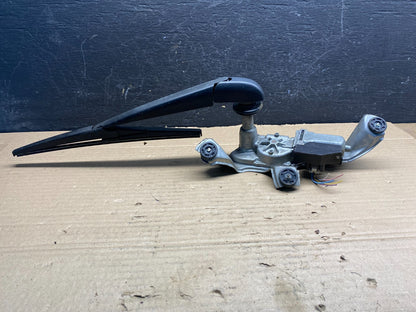 2012 to 2017 Toyota Prius V Rear Wiper Windshield Motor ad9474 DG1